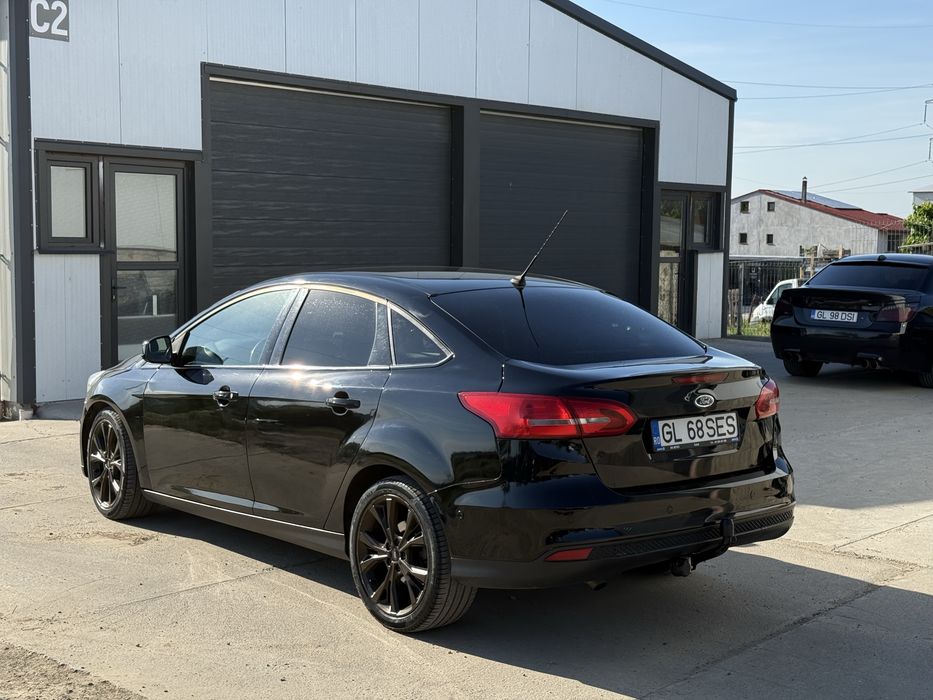 FORD Focus 2016 — imagine 5