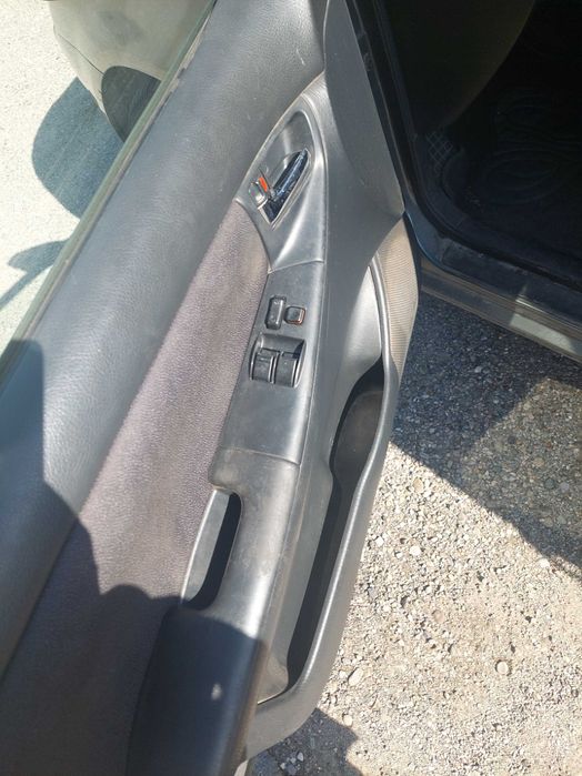 Toyota Corolla 2.0 d4d , Тойота Корола на части!
Януари 2004