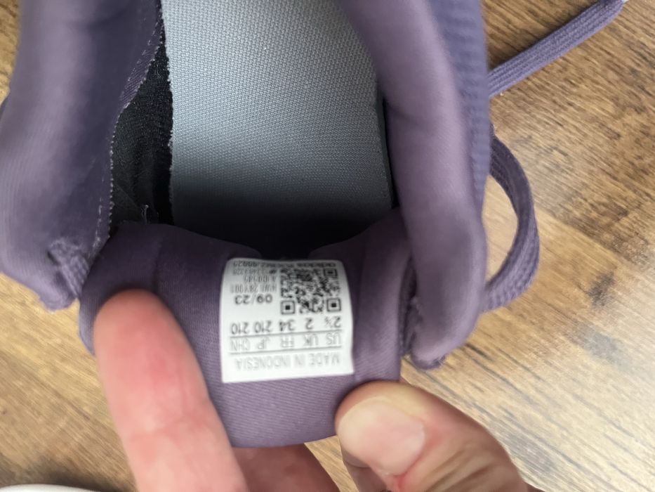 Маратонки Adidas за момиче