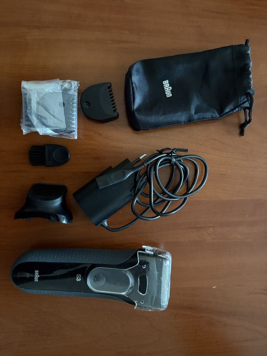 Продать электробритву Braun в комплекте с насадками