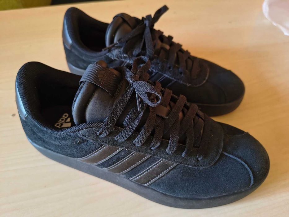 Мъжки маратонки Adidas 41,5 номер