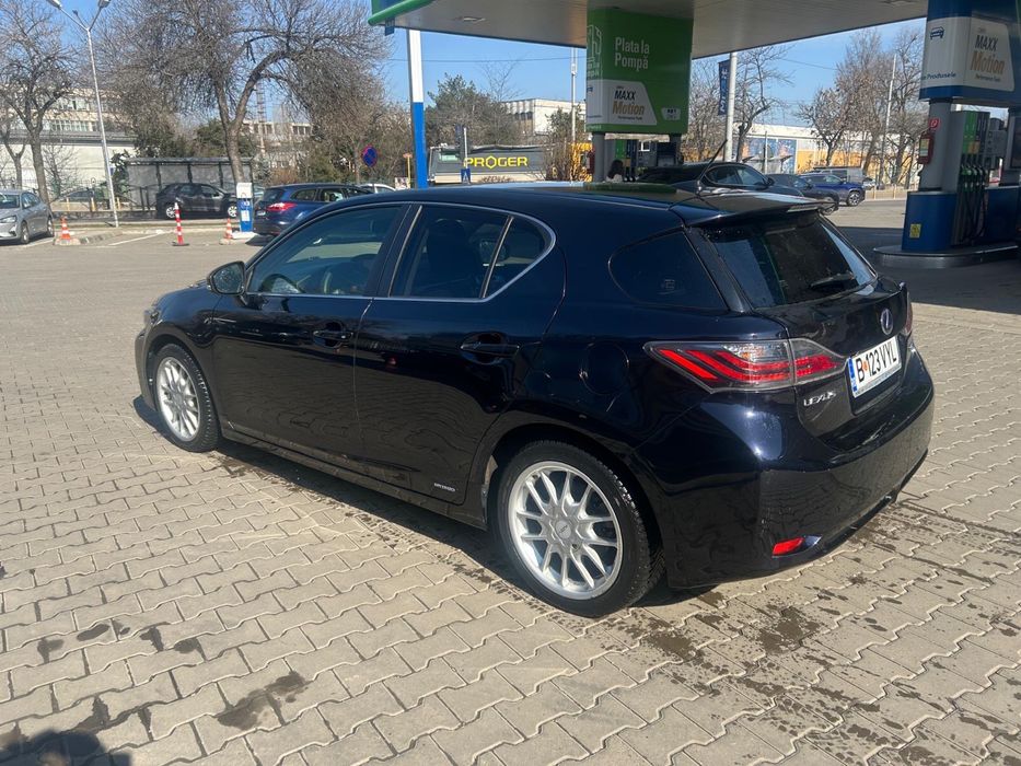 Lexus CT 200h  an 2012