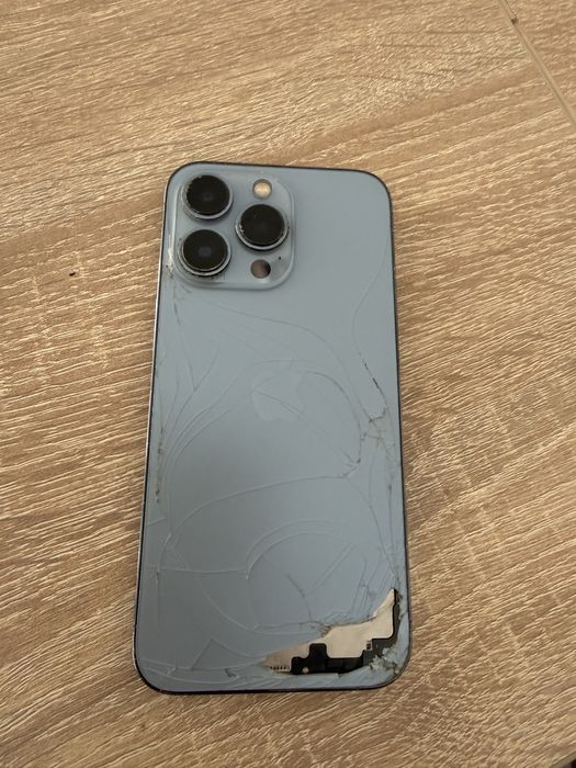 Apple 13 pro , blue