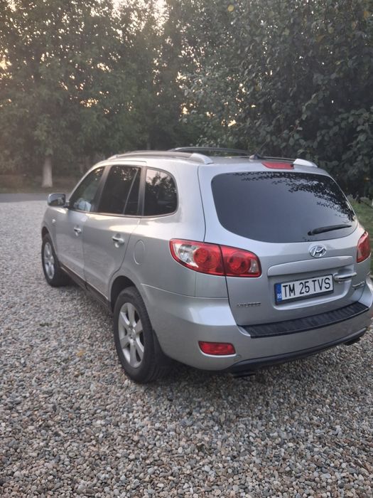vând Hyundai santa fe