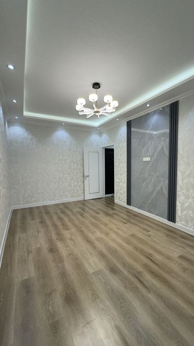 Срочно продаётся на Авиасозлар-2 (1в2/3/4 евро ремонт балкон 1.5х6)