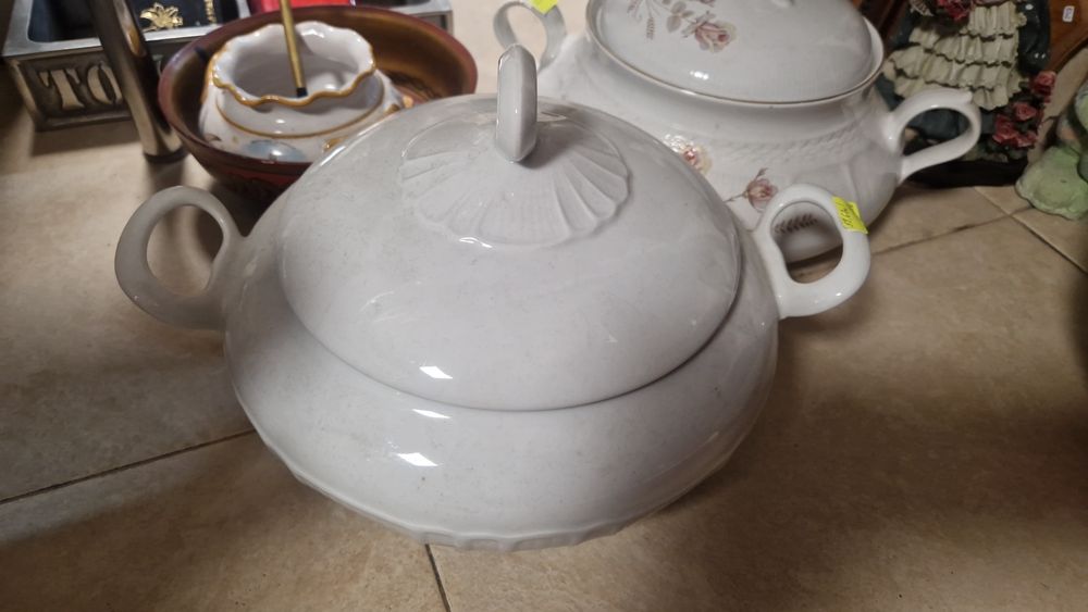 Разпродажба сувенири