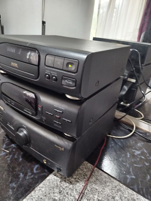 Linie Technics SL-CH505