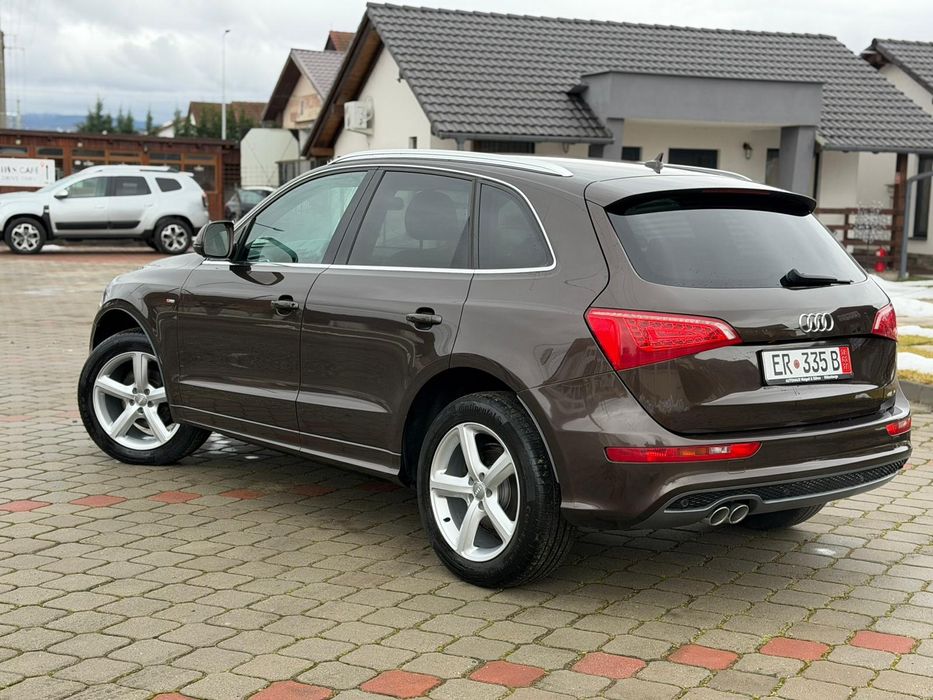 Audi Q5 2.0 sline