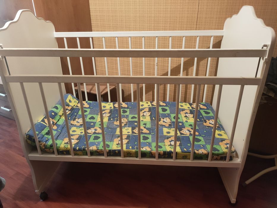 Продам детскую кровать