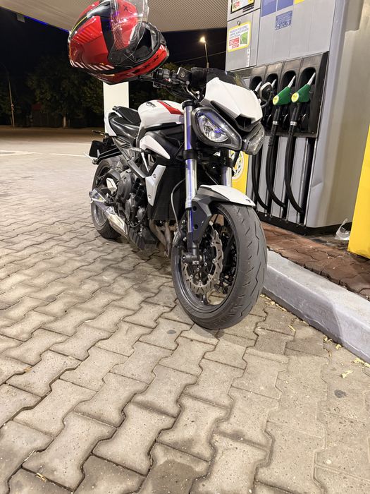 Triumph street triple s A2