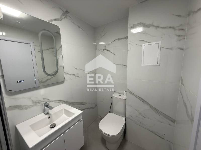Продава се Тристаен апартамент в Русе, Възраждане - 87 кв.м за 1343 €/кв.м - Снимка #4