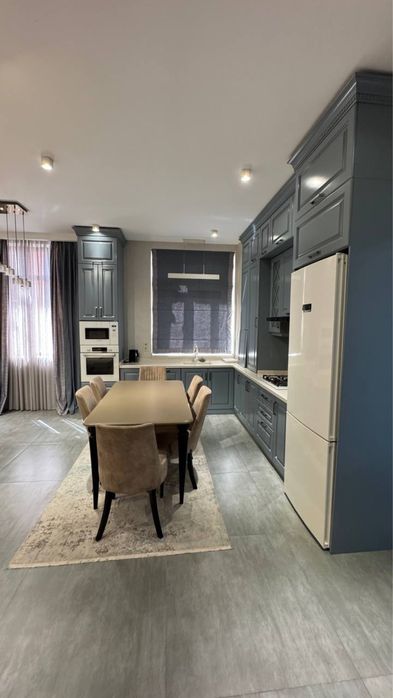 Продается 2 комнатная премиум квартира Дархан!