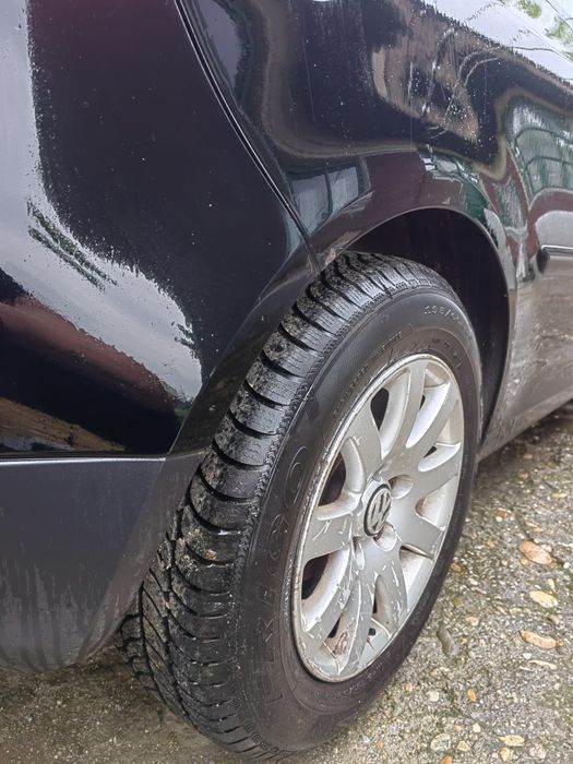 Vand golf5 1.6 benzina