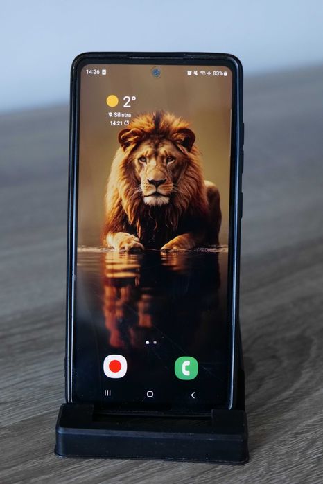 Samsung Galaxy S20 FE Добро състояние. 100% функционалност