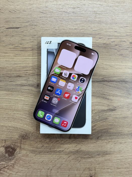 iPhone 16 Pro 128 gb 88% | iStatus Store