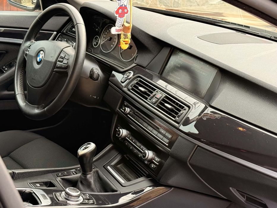 BMW 5 Series 2013 — imagine 5
