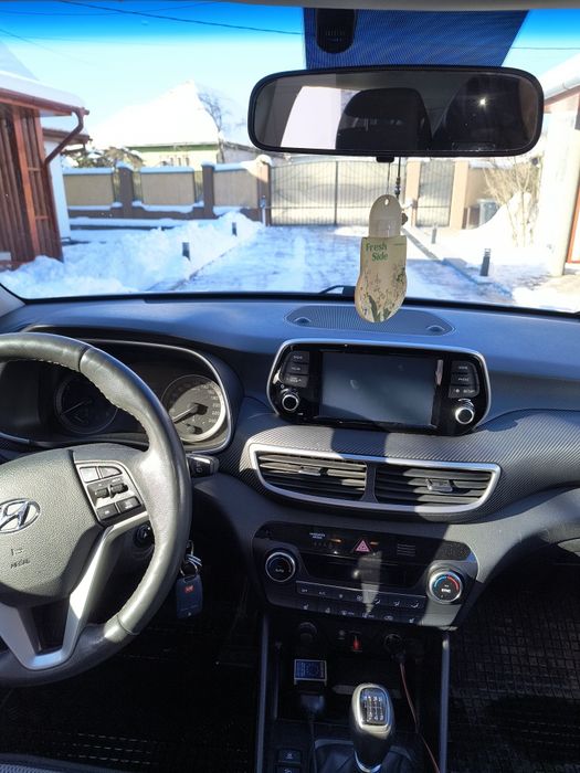 Se vinde hundai Tucson