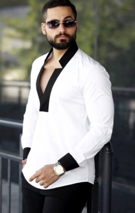 Camasi CASUAL , decolteu! Calitate premium!