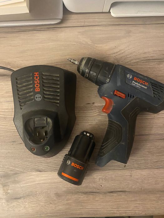 Винтоверт Bosch 12v