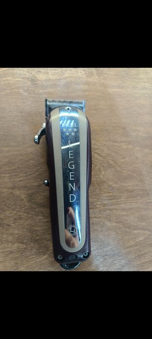 Продам машинку для стрижки волос