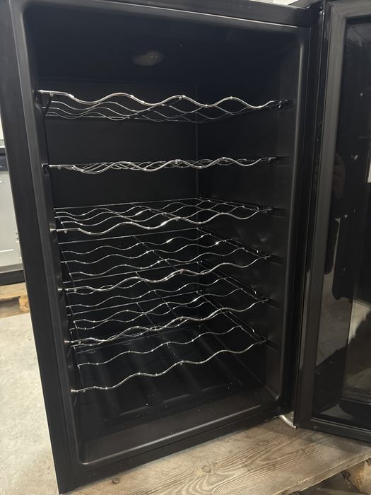 Винотека Klarstein Barolo 28 Uno