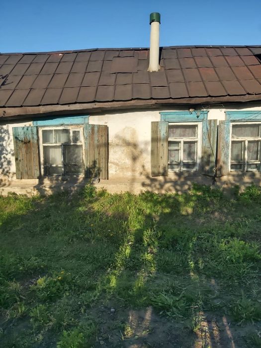 Продам старый дом  по ул Дулатова