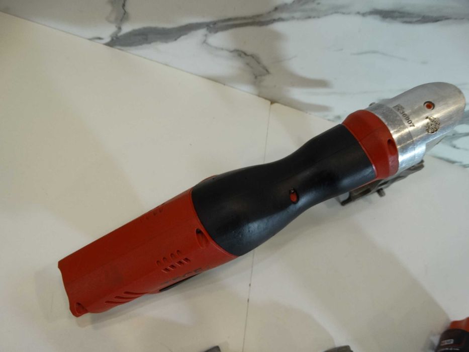 Novopress AAP 102 - Аксиална преса за тръби / фитинги