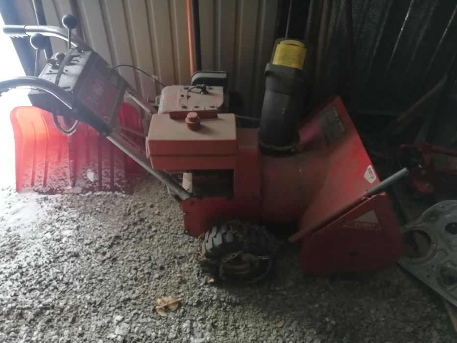 Продам снегоуборочник