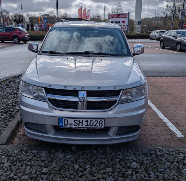 Dodge Journey 2.0 CRD 140 CP, manuală 6 trepte – 2010
