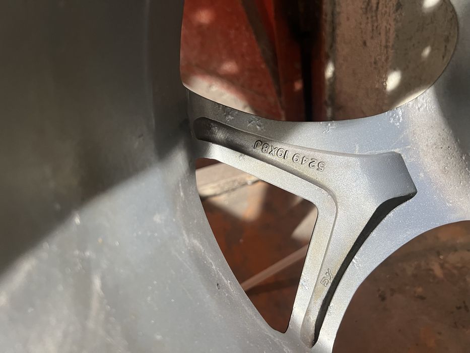 Джанти за bmw x5 f15 19x8j et 35 5x120