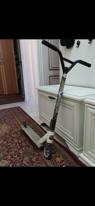 Продам трюковой самокат