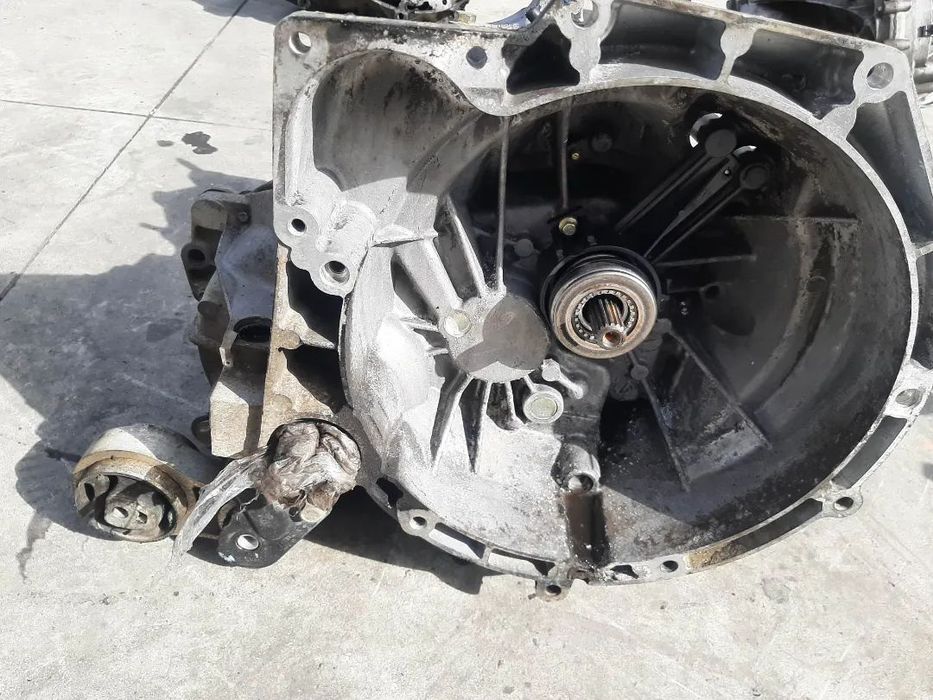 cutie viteze manuala  ford fiesta 5 1.4 tdci f6ja  2n1r7002eb  2n1r-7002-eb