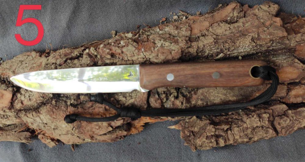 Ръчно изковани бушкрафт ножове :)