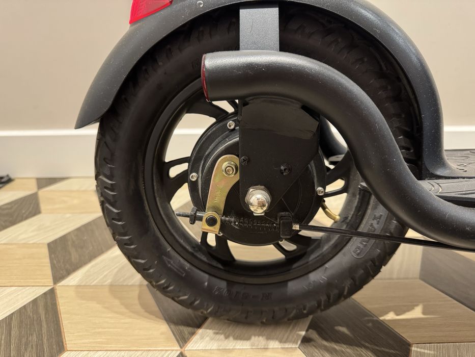 Продам электросамокат Tribe drakkar