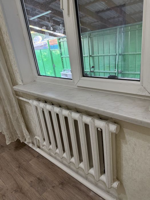 Продам чугунные радиаторы отопления (батареи)