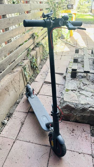 trotineta electrica Xiaomi Mi Electric Scooter Pro