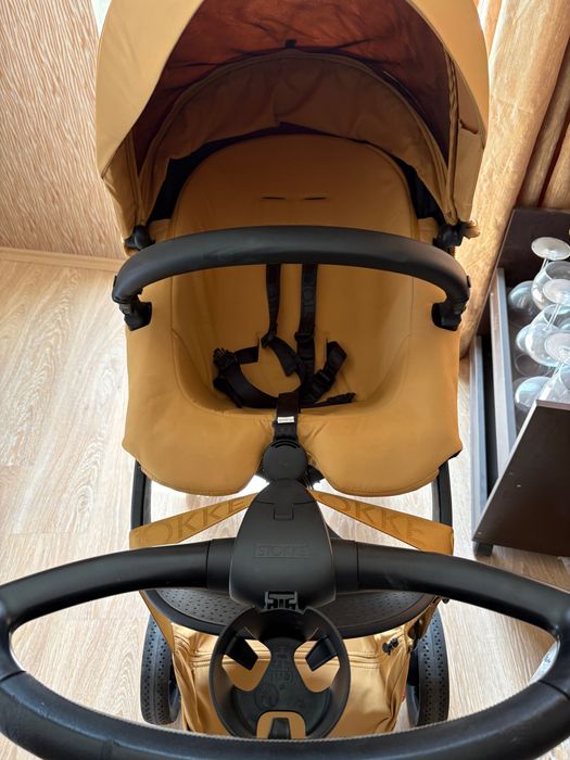 Бебешка количка със зимен и летен кош