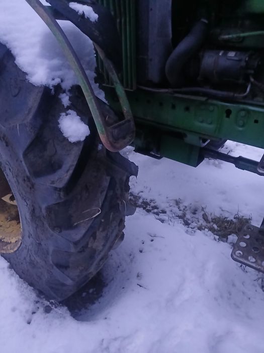 Tractor john deere 4240S