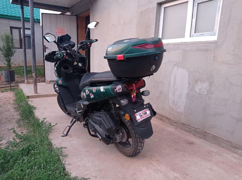 Мопед танк 150 кубовый,