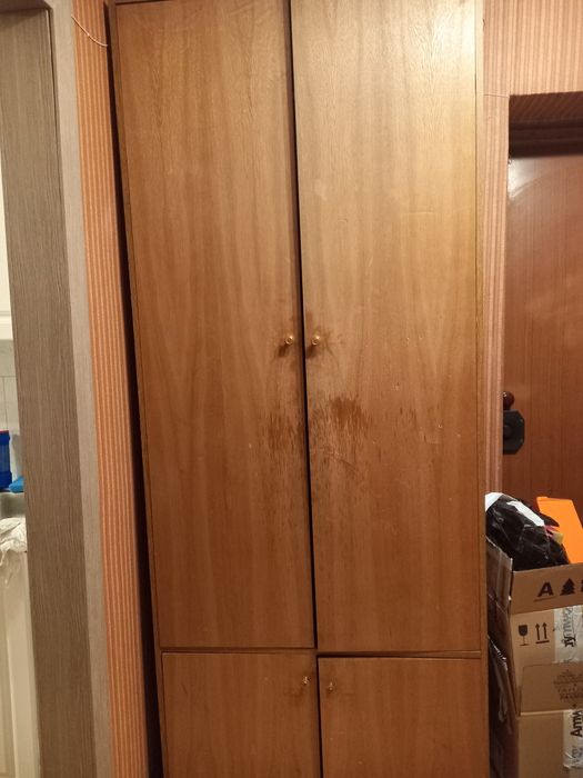 Отдам бесплатно 2 шкафа