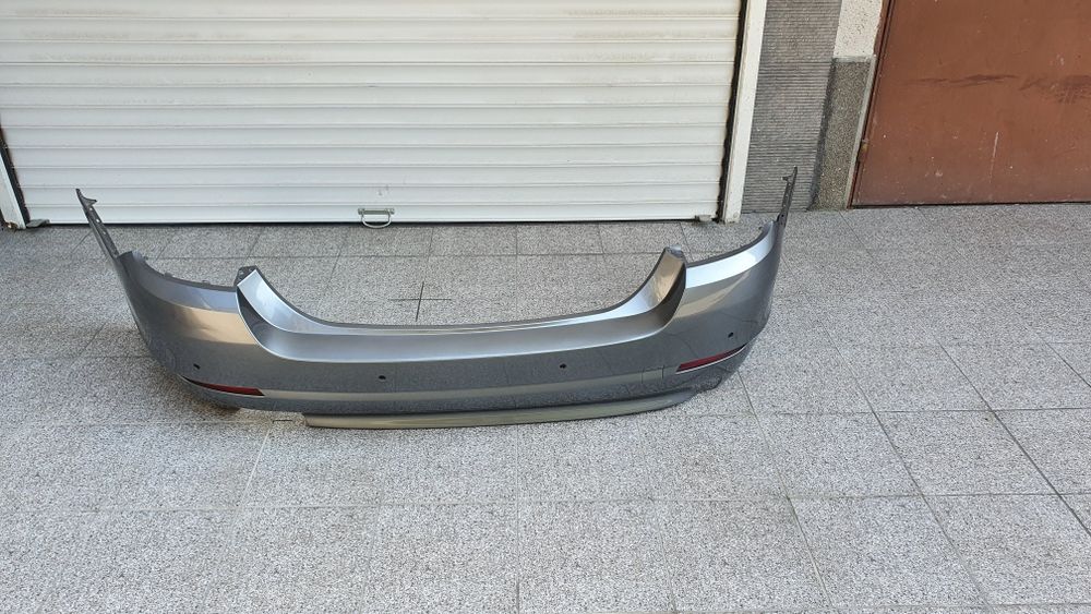 Задна броня за БМВ F10 5-та серия
