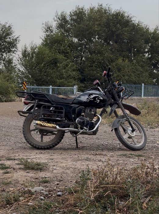 Мотоцикл 200 куб