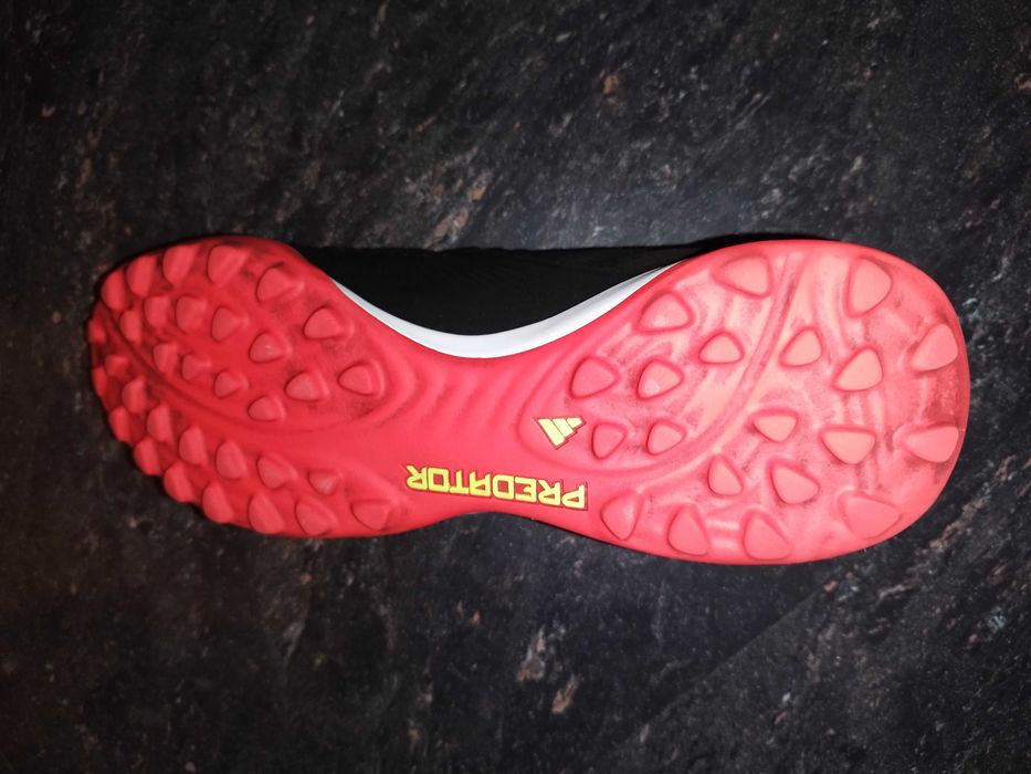 професионални стоножки Adidas Predator Elite TF | Като НОВИ + Кутия | 42 2/3