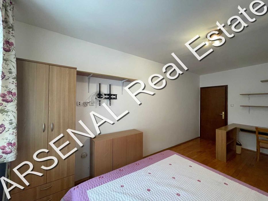 Дава се под наем Тристаен апартамент в София, Медицинска академия - 115 кв.м за 700 € - Снимка #5