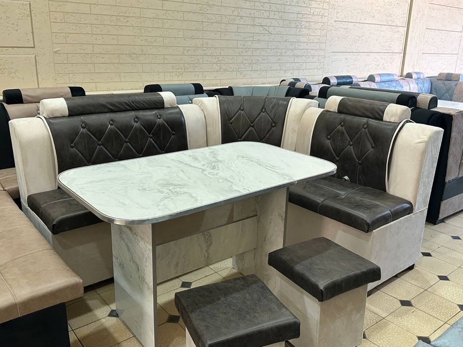 Хамйонбоб сифатли кухини угалок+ Стол2 пуфик