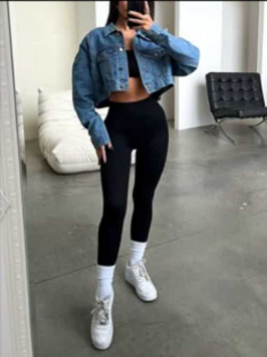 Bustiera sport neagra pentru sala