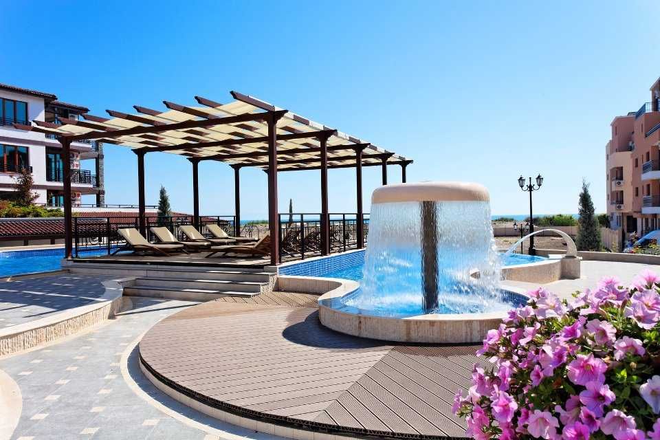 Продава се Тристаен апартамент в Поморие - 103 кв.м за 1447 €/кв.м - Снимка #16