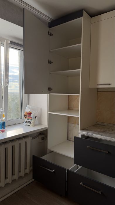 Продам кухонный гарнитур б/у