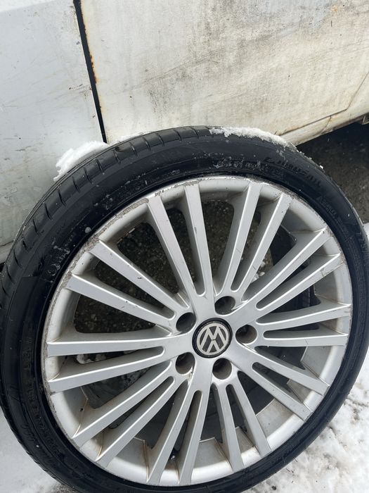 Vand jante in stare buna 225/40/18R