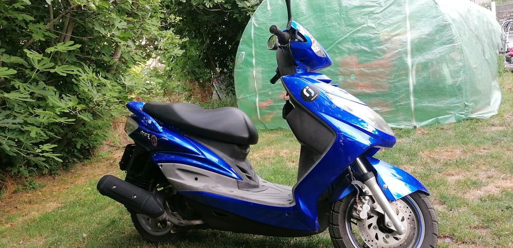 Yamaha cignus X 2010г Швейцария